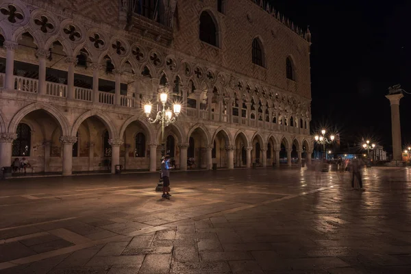 Benátky Itálie Července 2018 Noční Pohled Doge Palace Piazza San — Stock fotografie