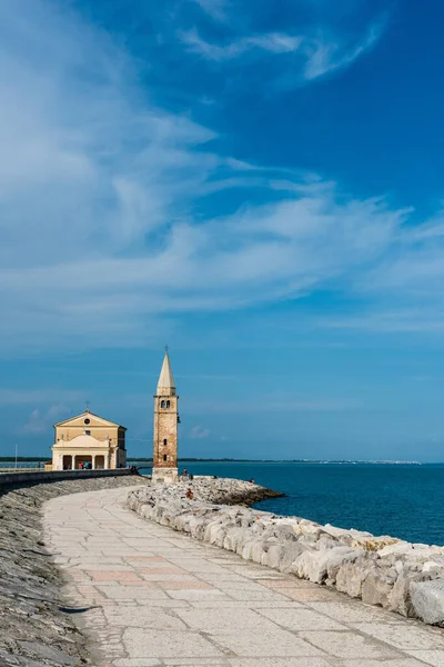 Bela Vista Cidade Costeira Caorle Norte Itália — Fotografia de Stock