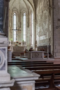 St. Peter Kilisesi Katedrali 'nin içinde. 