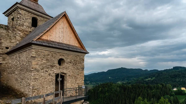 Vacker Utsikt Över Vacker Kapellbyggnad — Stockfoto