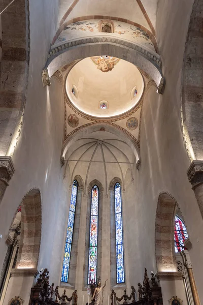 意大利Gemona Del Friuli大教堂内部 — 图库照片