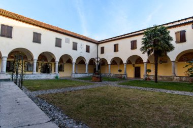 Eski İtalyan mimarisinin güzel manzarası