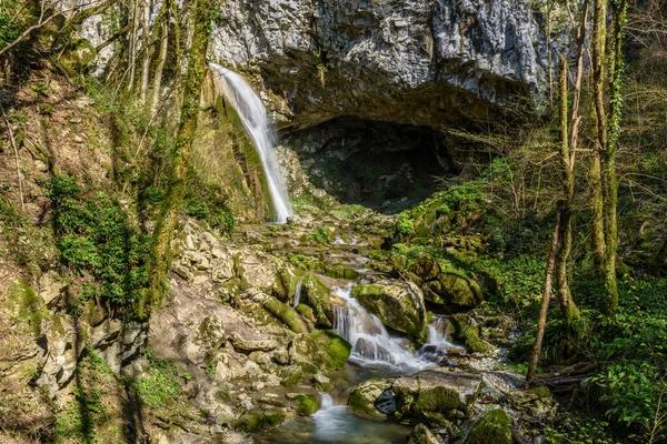 Beautiful View Small Waterfall — Stock Photo, Image
