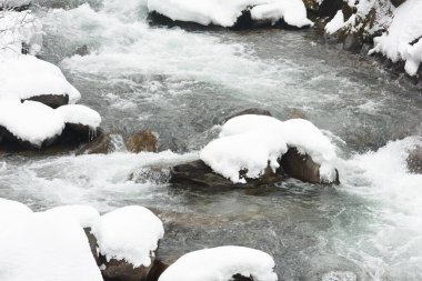 Nehrin kış manzarası