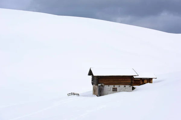 Живописный Снимок Красивого Снежного Альпе Сюзи Сейзер Альм Доломиты Италия — стоковое фото