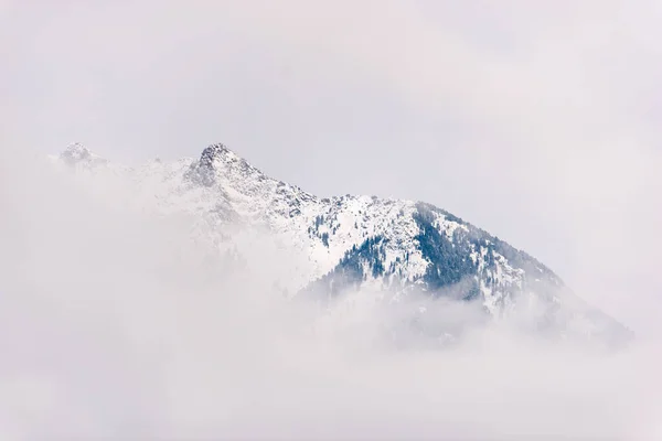 Зимові Альпійські Краєвиди Біля Вілла Оттон Турс Кастл Італія — стокове фото