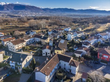 Raspano ve Martinazzo 'nun hava manzarası, İtalya