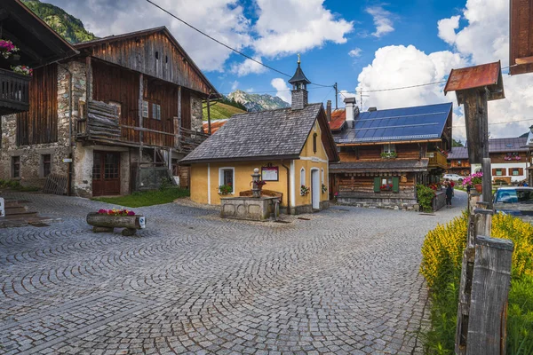 Sappada Dorf Den Bergen Italien — Stockfoto