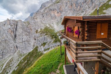 Dağlardaki güzel manzara, Val di Zoldo, İtalya
