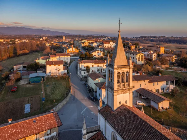 Aerial Shot Beautiful Cathedral Buildings Small City Cassacco Italy — Stock Photo, Image