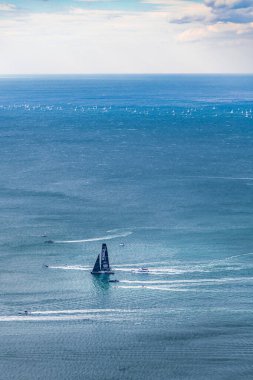 Uluslararası yelkencilik yarışlarının havadan görünüşü