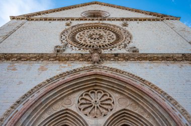 Assisi, İtalya - 23 Haziran 2022: Siena, İtalya 'nın eski Asisi kasabası