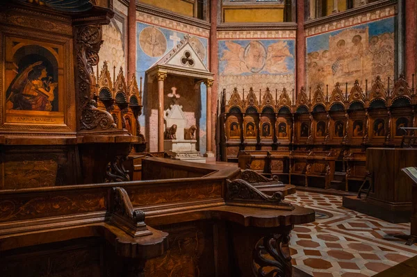 Assise Italie Juin 2022 Intérieur Ancienne Cathédrale Italienne — Photo