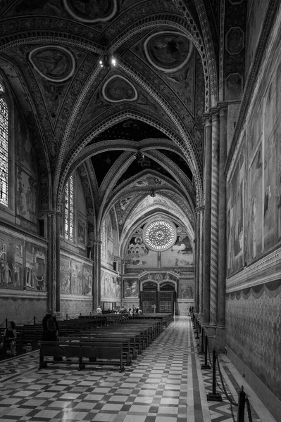 Assisi Giugno 2022 Interno Dell Antica Cattedrale Italiana — Foto Stock