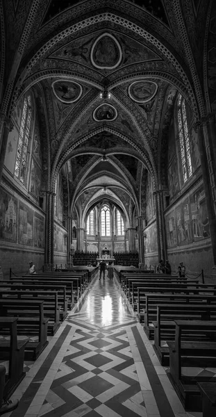 Assisi Italien Juni 2022 Innenraum Der Antiken Italienischen Kathedrale — Stockfoto