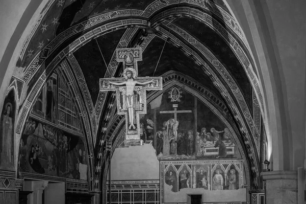 アッシジ イタリア 6月2022 古代イタリアの大聖堂の内部 — ストック写真