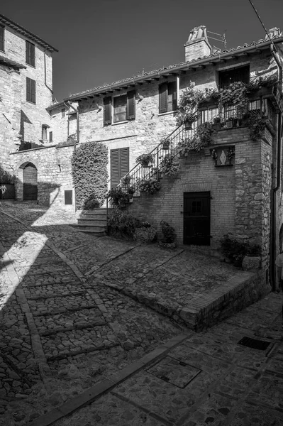 Středověká Architektura Vesnice Umbrii Kouzlo Spella Černé Bílé — Stock fotografie