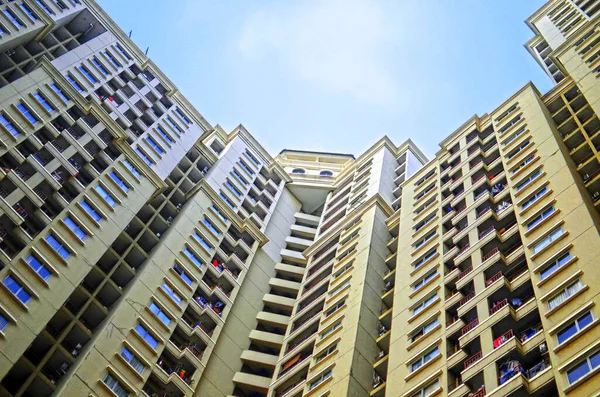 Edificio Apartamentos Yakarta —  Fotos de Stock