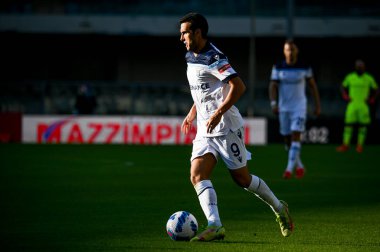 Eliezer Pedro (Lazio) İtalyan futbolu Serie A maçı sırasında İtalya 'nın Verona kentindeki Marcantonio Bentegodi Stadyumu' nda Hellas Verona FC 'ye karşı SS Lazio' nun portresi, 24 Ekim 2021