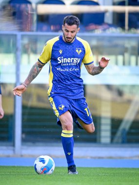 Federico Ceccherini (Verona) İtalyan futbolu Serie A maçı sırasında İtalya 'nın Verona kentindeki Marcantonio Bentegodi Stadyumu' nda Hellas Verona FC 'ye karşı SS Lazio maçında portresi çekilmiştir.