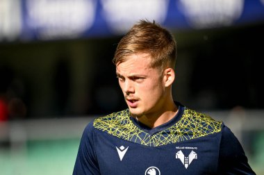 İvan İliç (Verona), İtalya 'nın Verona kentinde 24 Ekim 2021' de oynanan Marcantonio Bentegodi Stadyumu 'nda oynanan Hellas Verona FC - SS Lazio maçında ısınma turu sırasında portresi yaptı.
