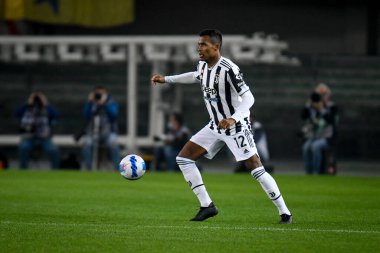 Alex Sandro (Juventus) İtalyan futbolu Serie A maçı sırasında İtalya 'nın Verona kentindeki Marcantonio Bentegodi Stadyumu' nda Hellas Verona FC 'ye karşı Juventus FC maçı, 30 Ekim 2021 - Fotoğraf: Ettore Griffoni