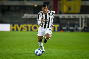 Alex Sandro (Juventus) İtalyan futbolu Serie A maçı sırasında İtalya 'nın Verona kentindeki Marcantonio Bentegodi Stadyumu' nda Hellas Verona FC 'ye karşı Juventus FC maçı, 30 Ekim 2021 - Fotoğraf: Ettore Griffoni