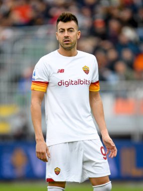 Roma 'nın Stephan El Shaarawy portresi İtalyan futbolu Serie A maçında Venezia FC, İtalya' nın Venedik kentindeki Pier Luigi Penzo stadyumunda AS Roma 'ya karşı, 27 Kasım 2021 - Fotoğraf: Ettore Griffoni
