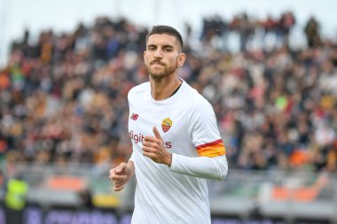 Roma 'nın Lorenzo Pellegrini portresi İtalyan futbolu Serie A maçında Venezia FC, İtalya' nın Venedik kentindeki Pier Luigi Penzo stadyumunda AS Roma 'ya karşı.