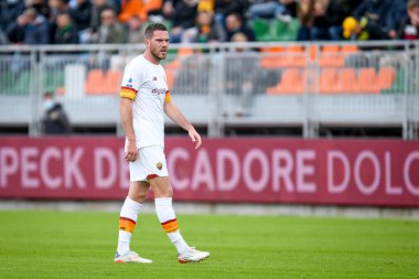 İtalya futbol takımı Serie A maçında Roma 'nın Jordan Veretout portresi Venezia FC ile AS Roma maçında Venedik, İtalya' daki Pier Luigi Penzo stadyumunda, 07 Kasım 2021 - Fotoğraf: Ettore Griffoni