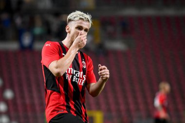 Alexis Saelemaekers (Milan), İtalya 'nın Trieste kentindeki Nereo Rocco stadyumunda oynanan AC Milan-Panathinaikos FC maçında portresi.