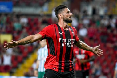 Olivier Giroud (Milan), İtalya 'nın Trieste kentindeki Nereo Rocco stadyumunda oynanan AC Milan-Panathinaikos FC maçında portresi.