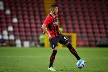 Rade Kruniç (Milan), İtalya 'nın Trieste kentindeki Nereo Rocco Stadyumu' nda oynanan AC Milan-Panathinaikos FC maçında görev başındaki portresi.