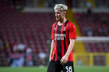 Alexis Saelemaekers (Milan), İtalya 'nın Trieste kentindeki Nereo Rocco stadyumunda oynanan AC Milan-Panathinaikos FC maçında portresi.