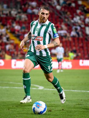 Fran Velez (Panathinaikos), İtalya 'nın Trieste kentindeki Nereo Rocco Stadyumu' nda oynanan AC Milan-Panathinaikos FC maçında görev başında.