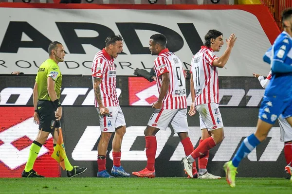 Federico Proia Vicenza Firar Efter Att Gjort Mål Italienska Fotbollsligan — Stockfoto
