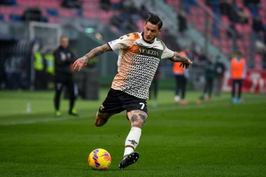 Venezia 'nın Pasquale Mazzocchi portresi İtalyan futbolu Serie A maçında Bologna FC - Venezia FC maçı sırasında İtalya' nın Bologna kentindeki Renato Dall & # 39; Ara stadyumunda, 21 Kasım 2021 - Fotoğraf: Ettore Griffoni