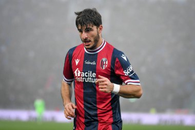 İtalyan futbolu Serie A maçında Bologna FC - Venezia FC maçı sırasında İtalya 'nın Bologna kentindeki Renato Dall & # 39; Ara stadyumunda yapılan Bologna Riccardo Orsolini portresi.