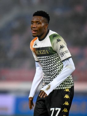 İtalyan futbolu Serie A maçında Venezia 'nın David Okereke portresi Bologna FC - Venezia FC maçı, Renato Dall & # 39; Ara Stadyumu, 21 Kasım 2021 - Fotoğraf: Ettore Griffoni