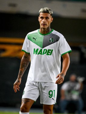 Gianluca Scamacca (Sassuolo) İtalyan futbol takımı Serie A 'nın 21 Ağustos 2021' de İtalya 'nın Verona kentinde Marcantonio Bentegodi Stadyumu' nda oynanan Hellas Verona FC - ABD Sassuolo (portreler) maçı sırasında portresi