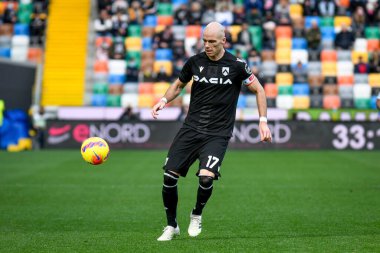 Bram Nuytinck (Udinese) İtalyan futbol takımı Serie A 'nın Udinese Calcio ile Cenova CFC maçında Udine' deki Dacia Arena Stadyumu 'nda 28 Kasım 2021' de görev yapan portresi.