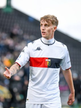 Nicolo 'Rovella (Cenova) İtalyan futbolu Serie A maçı sırasında Udinese Calcio ile Ceneviz CFC maçı Udine, İtalya' da Dacia Arena Stadyumu 'nda, 28 Kasım 2021