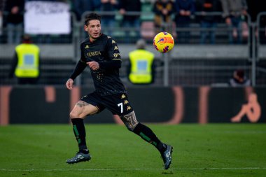 Venezia 'dan Pasquale Mazzocchi İtalyan futbolu Serie A maçında Venezia FC, Hellas Verona FC' ye karşı Venedik, İtalya 'daki Pier Luigi Penzo Stadyumu' nda, 5 Aralık 2021 - Fotoğraf: Ettore Griffoni
