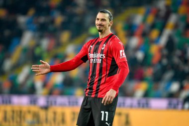 Milan 'daki Zlatan Ibrahimoviç İtalya futbol takımı Serie A maçında portre yenilemesi Udinese Calcio ile AC Milan arasında Udine, İtalya' daki Dacia Arena Stadyumu 'nda 11 Aralık 2021 - Fotoğraf: Ettore Griffoni