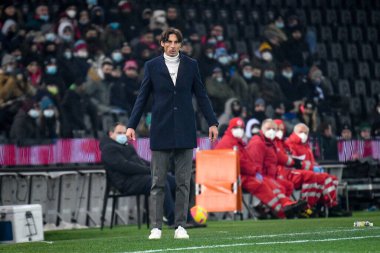 Udinese teknik direktörü Gabriele Cioffi İtalya 'nın Udine şehrinde Udinese Calcio ile AC Milan maçında Udine - Dacia Arena Stadyumu, 11 Aralık 2021 - Fotoğraf: Ettore Griffoni
