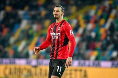 Milan 'daki Zlatan Ibrahimoviç İtalya futbol takımı Serie A maçında portre yenilemesi Udinese Calcio ile AC Milan arasında Udine, İtalya' daki Dacia Arena Stadyumu 'nda 11 Aralık 2021 - Fotoğraf: Ettore Griffoni
