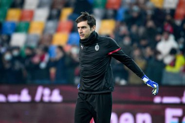 Milan 'ın İtalya futbolu sırasındaki Siprian Tatarusanu portresi Udinese Calcio ile Friuli - Dacia Arena Stadyumu, 11 Aralık 2021 - Fotoğraf: Ettore Griffoni