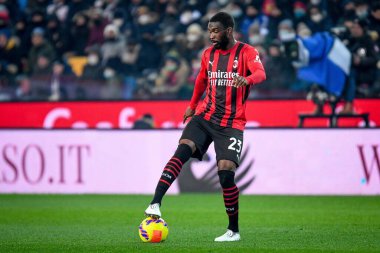 Milan 'ın Fikayo Tomori portresi İtalyan futbolu Serie A karşılaşmasında Udinese Calcio ile Friuli - Dacia Arena Stadyumu, Udine, İtalya, 11 Aralık 2021 - Fotoğraf: Ettore Griffoni