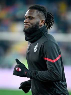 Milan 'ın Franck Kessie portresi İtalyan futbolu Serie A maçında Udinese Calcio ile AC Milan arasında Udine, İtalya' daki Dacia Arena Stadyumu 'nda oynandı.