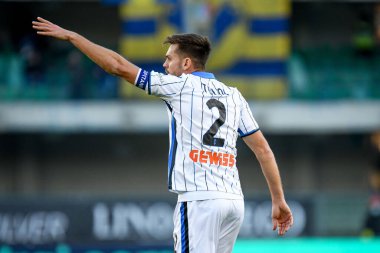 Atalanta 'nın Rafael Toloi portresi, İtalya' nın Verona kentindeki Marcantonio Bentegodi Stadyumu 'nda oynanan Hellas Verona FC maçında tepki gösterdi.